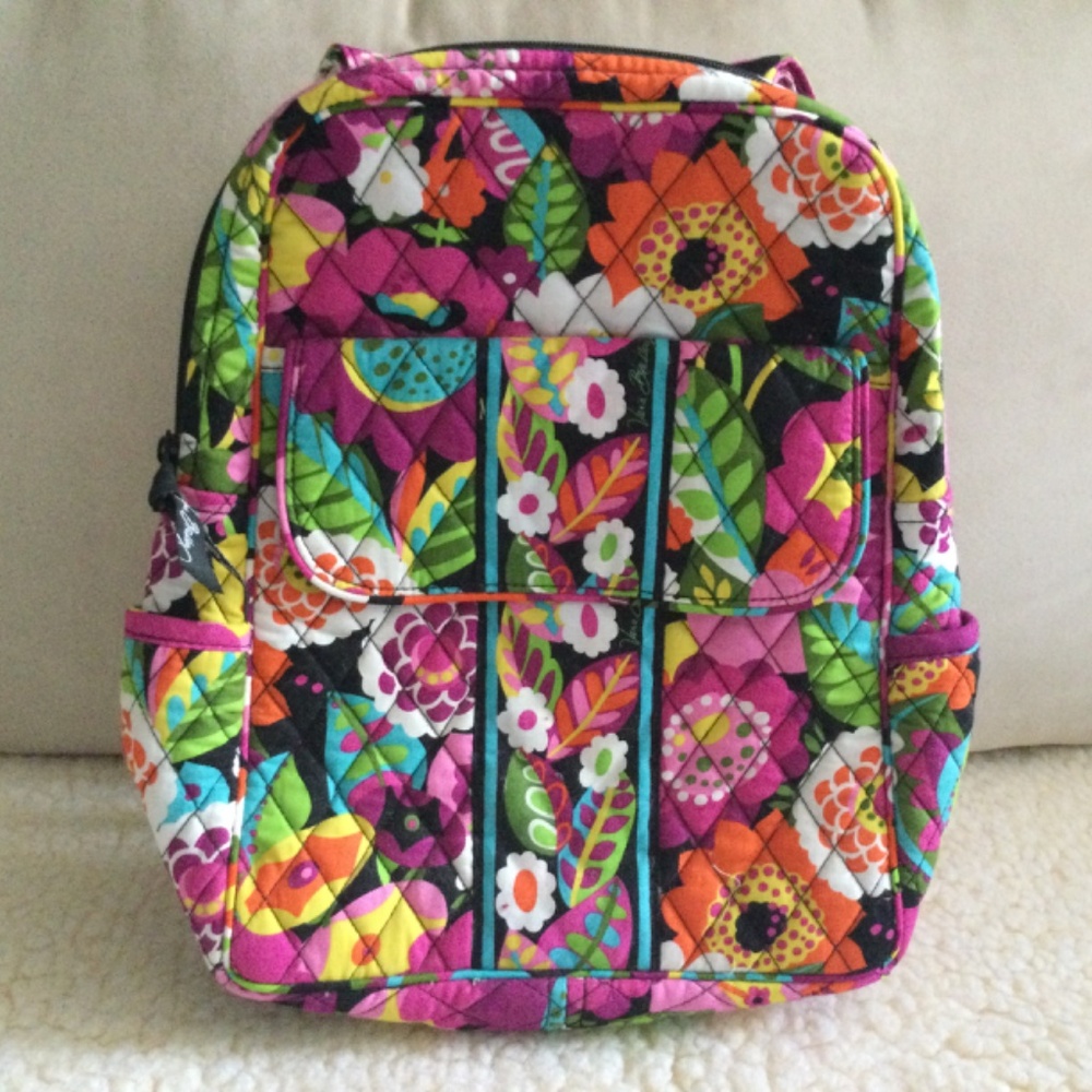 Vera Bradley (NWT) Backpack BEAUTIFUL *Rare DISCONTINUED Pattern 🎈NEW with Tag - Picture 3 of 10
